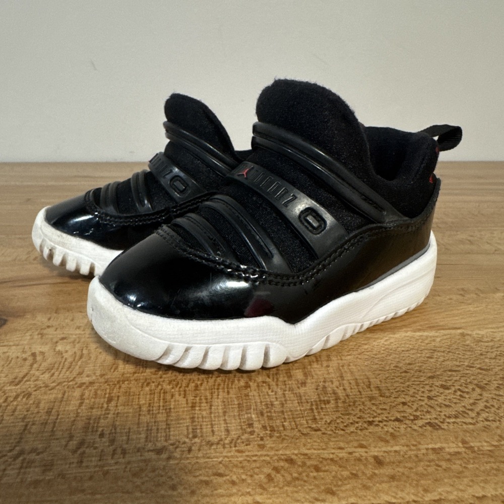 Nike Jordan 11 Retro Little Flex Sneaker Black & White Toddler Baby Size 5C